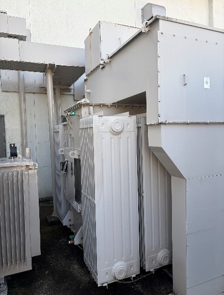 高圧変圧器　絶縁油交換