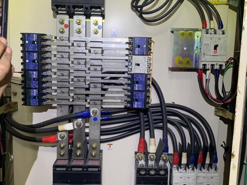 工場のレイアウト変更に伴う電源工事とは?設備移設・増設時の3つのポイント